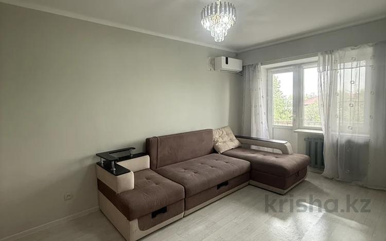 1-бөлмелі пәтер · 30 м² · 4/4 қабат, Азаттык 131, бағасы: 9.5 млн ₸ в Атырау — фото 2
