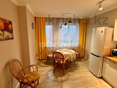 2-бөлмелі пәтер, 59 м², 18/24 қабат тәулік бойы, Сауран 15, бағасы: 14 000 〒 в Астане, Есильский р-н