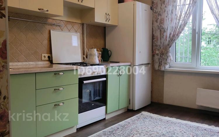 2-комнатная квартира, 54 м², 4/5 этаж, мкр Аксай-3Б