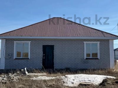Отдельный дом · 4 комнаты · 80 м² · 10 сот., Атан батыра 45 за 20.5 млн ₸ в Караоткеле