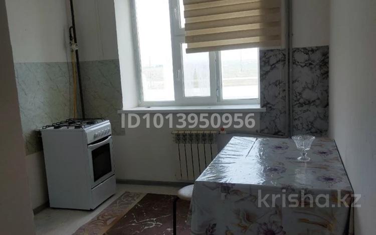 2-бөлмелі пәтер · 45 м² · 4/5 қабат, Жұлдыз ш/а., ул Қажел Сариев 64 б, бағасы: 150 000 ₸ в Атырау, мкр Жулдыз — фото 2