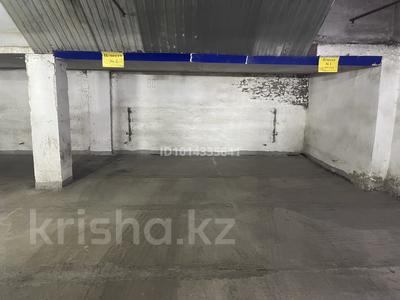 Паркинг · Сарайшык 38 за 30 000 ₸ в Астане, Есильский р-н