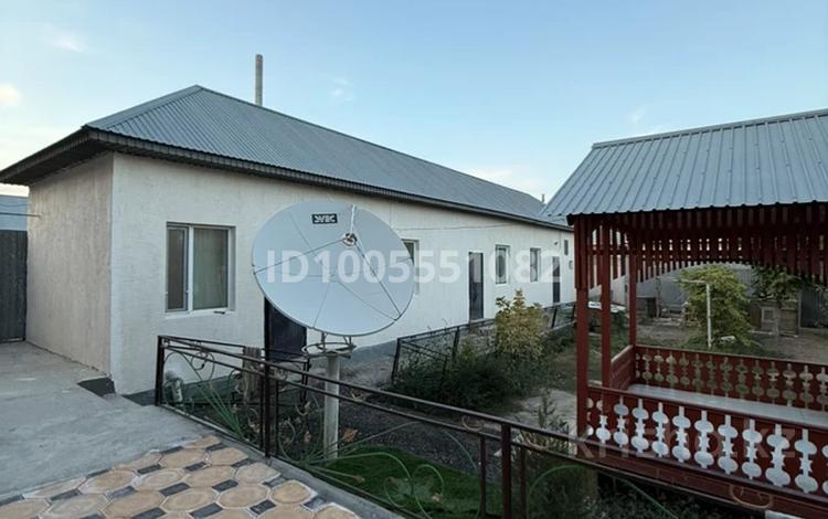 Жеке үй · 2 бөлме · 30 м² · 10 жүзд., Ажаров 12 — Район взлетки, пр.Астана, бағасы: 70 000 ₸ в  — фото 2