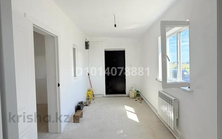 Отдельный дом · 4 комнаты · 120 м² · 10 сот., мкр Аксай-2, 22 30 за 20 млн ₸ в Атырау — фото 2