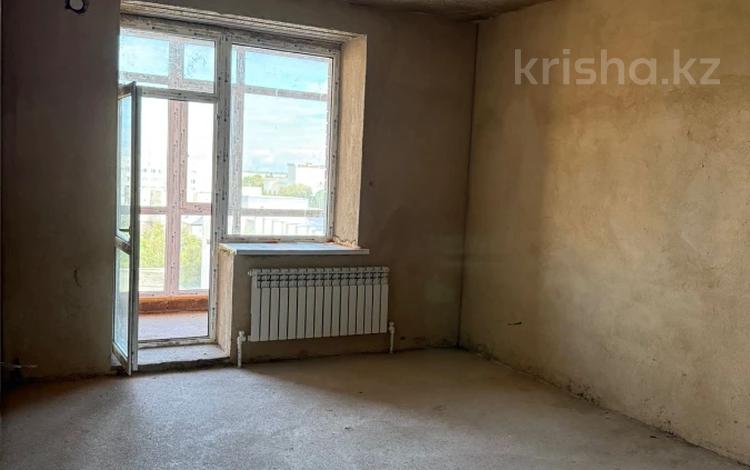 4-бөлмелі пәтер · 107.5 м² · 7/10 қабат, Абулкасымова 84/1, бағасы: ~ 48.4 млн ₸ в Кокшетау — фото 2