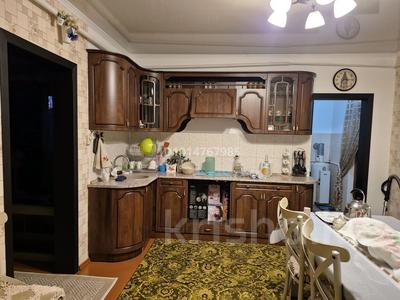 Жеке үй · 5 бөлме · 180 м² · 10 жүзд., Абая 21, бағасы: 40 млн ₸ в 