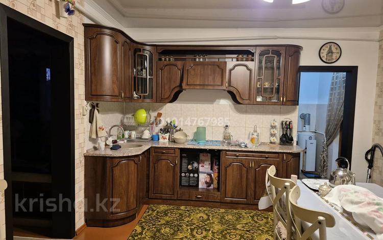 Жеке үй · 5 бөлме · 180 м² · 10 жүзд., Абая 21, бағасы: 40 млн ₸ в  — фото 2