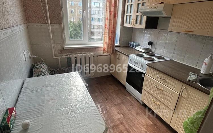 2-комнатная квартира, 50 м², 4/5 этаж помесячно, мкр Юго-Восток, 29ймикрорайон 2