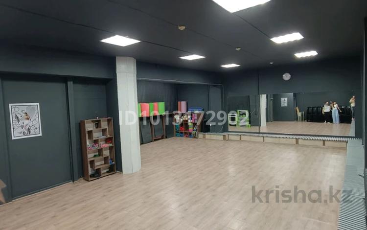 Свободное назначение, офисы, салоны красоты, образование, развлечения · 120 м² за 2 млн ₸ в Костанае — фото 2