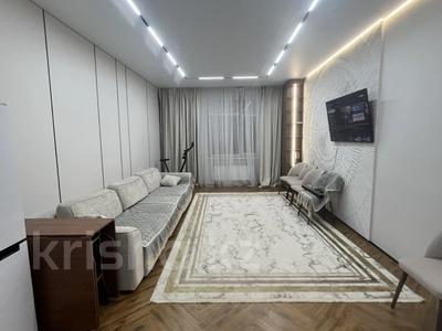3-бөлмелі пәтер · 92.3 м² · 8/10 қабат, Степной 4 ш/а. 23/2, бағасы: 55 млн ₸ в Караганде, Казыбек би р-н