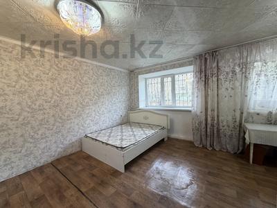 1-комнатная квартира · 30.6 м² · 1/5 этаж, Майкудук, 13 микрорайон 26 за 6.2 млн ₸ в Караганде, Алихана Бокейханова р-н