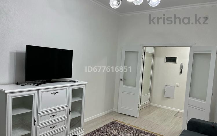 1-бөлмелі пәтер · 40 м² · 6/12 қабат, Розыбакиева 181а, бағасы: 300 000 ₸ в Алматы, Бостандыкский р-н — фото 2