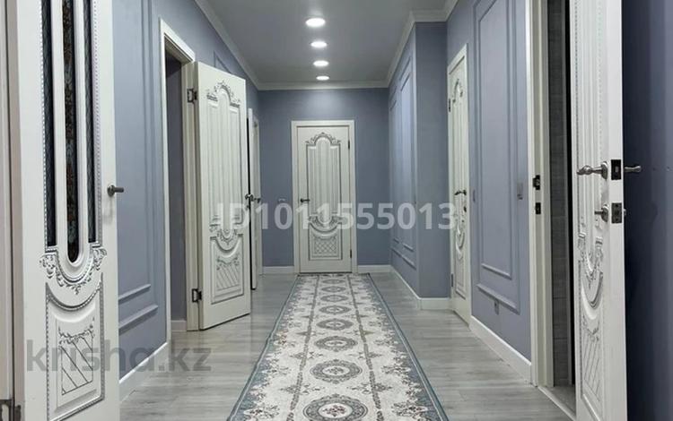 3-комнатная квартира · 120 м² · 2/9 этаж, мкр. Алтын орда, Батыс 2 за 49 млн ₸ в Актобе — фото 2