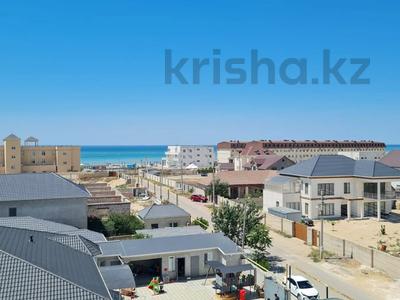 4-комнатная квартира · 197 м² · 3/3 этаж, Душистая 20 за 37.9 млн 〒 в Актау, мкр Приморский