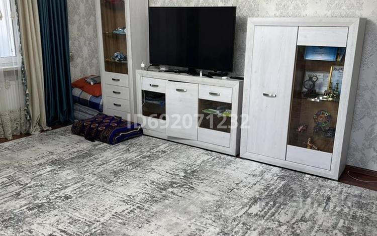 2-бөлмелі пәтер, 85 м², 9/10 қабат, Райымбека 481В — Райымбека-Саина, бағасы: 42 млн 〒 в Алматы, Алатауский р-н — фото 2