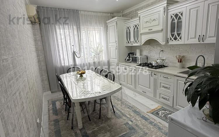 3-комнатная квартира · 75 м² · 1/6 этаж, мкр Нурсая 62 за 28 млн ₸ в Атырау — фото 2