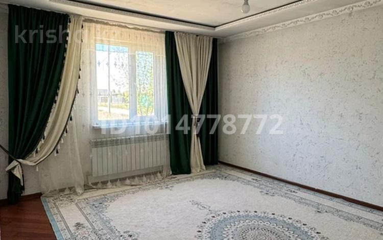 Отдельный дом · 5 комнат · 110 м² · 10 сот., Алатау 17 — Кв 3 за 29 млн ₸ в Исаеве — фото 2