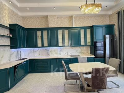 4-комнатная квартира · 170 м² · 2/10 этаж, Ахмет Байтурсынулы 43, 43/2, 43/3, 43/4, блок 1 за 74.5 млн ₸ в Астане, Алматы р-н
