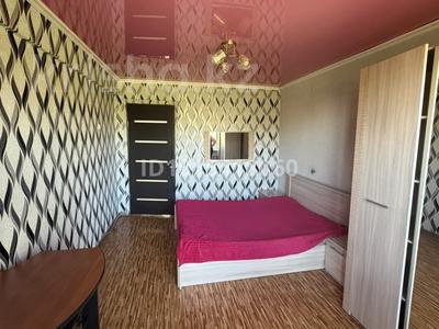 2-комнатная квартира · 48 м² · 4/5 этаж, Назарбаева 89 за 200 000 ₸ в Усть-Каменогорске, Ульбинский