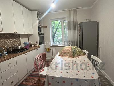 2-комнатная квартира · 50.1 м² · 4/5 этаж, мкр Аксай-4 за 40 млн ₸ в Алматы, Ауэзовский р-н