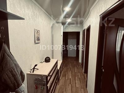3-бөлмелі пәтер · 67 м² · 5/5 қабат, Камзина 12, бағасы: 13 млн ₸ в Аксу