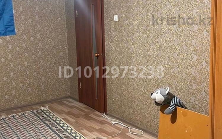 1-бөлмелі пәтер · 30 м² · 5/5 қабат, 6 микрорайон 10, бағасы: 4.5 млн ₸ в Степногорске — фото 2