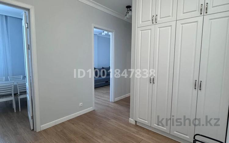 2-комнатная квартира · 63.3 м² · 3/18 этаж, мкр Комсомольский 47 за 330 000 ₸ в Астане, Есильский р-н — фото 5