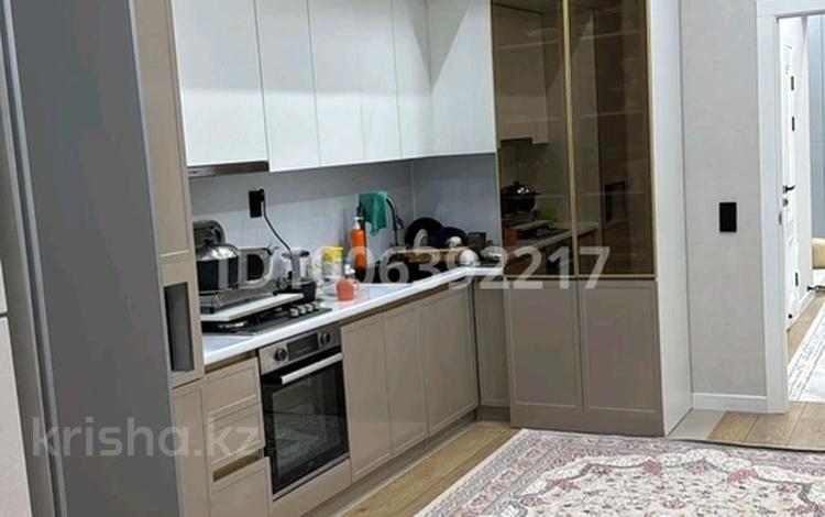3-бөлмелі пәтер · 120 м² · 5/8 қабат, Көктем 52а, бағасы: 48 млн ₸ в Жанаозен — фото 2