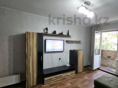 3-комнатная квартира · 64 м² · 4/5 этаж, мкр Айнабулак-1 за 300 000 ₸ в Алматы, Жетысуский р-н