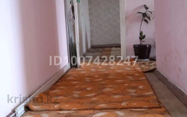 3-бөлмелі пәтер · 58 м² · 5/5 қабат, мкр Восток 24 — Рыскулова, бағасы: 21 млн ₸ в Шымкенте, Аль-Фарабийский р-н — фото 2