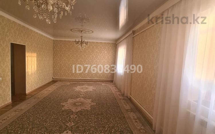 Отдельный дом · 4 комнаты · 160 м² · 600 сот., Аққорған 4 — Рекон дача в доль дороги за 17 млн ₸ в Умирзаке — фото 3