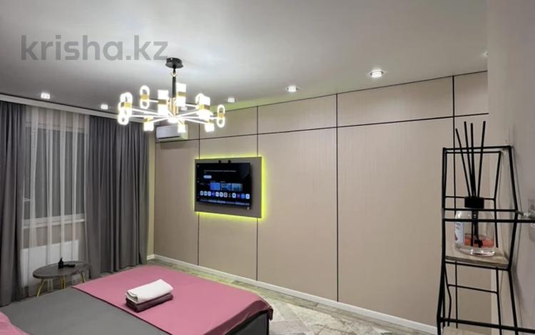 1-комнатная квартира · 48 м² · 1/12 этаж, мкр Шымсити, Квартал 189 за 12 000 〒 в Шымкенте, Абайский р-н — фото 2