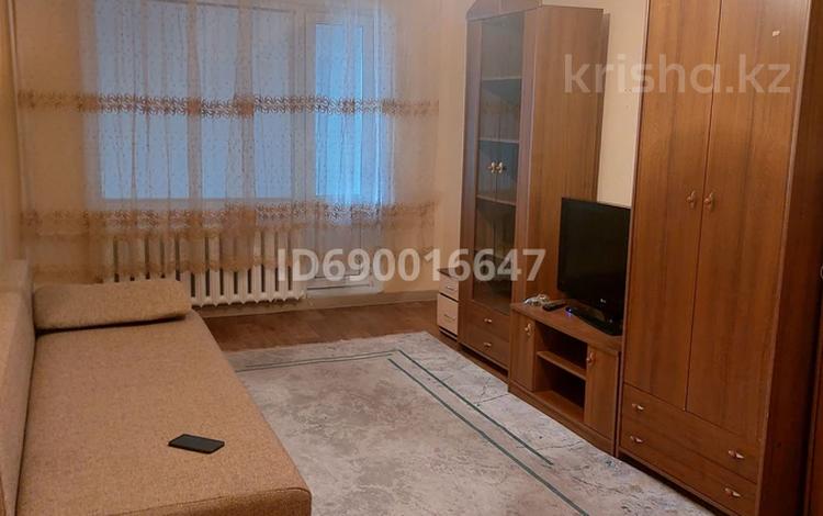 2-комнатная квартира, 50 м², 1 этаж помесячно, Беркембаева 190