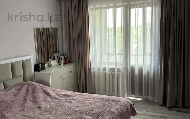 4-комнатная квартира · 90 м² · 4/5 этаж, центральная за 55 млн ₸ в Алматы, Алатауский р-н — фото 2