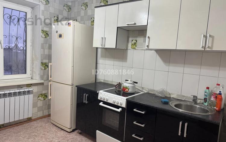 1-комнатная квартира · 42 м² · 4/10 этаж, Шугаева — Силикатный поселок, универ за 15 млн ₸ в Семее, Красный Кордон — фото 2