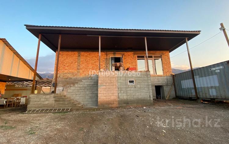 Отдельный дом · 3 комнаты · 200 м² · 12 сот., Новостройка верхняя трасса 1 — Рядом с кафе Алатау Хиллс за 68 млн 〒 в Талгаре — фото 2