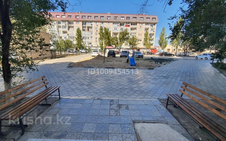 4-комнатная квартира · 107.8 м² · 9/9 этаж, Сатпаева 27 за 400 000 ₸ в Атырау — фото 2