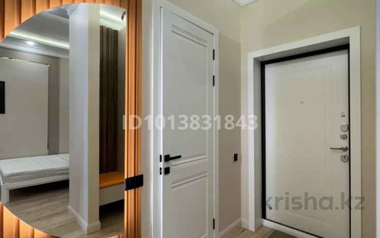 1-бөлмелі пәтер · 45 м² · 6/9 қабат, Толе би 25, бағасы: 35 млн ₸ в Астане, Нура р-н — фото 2
