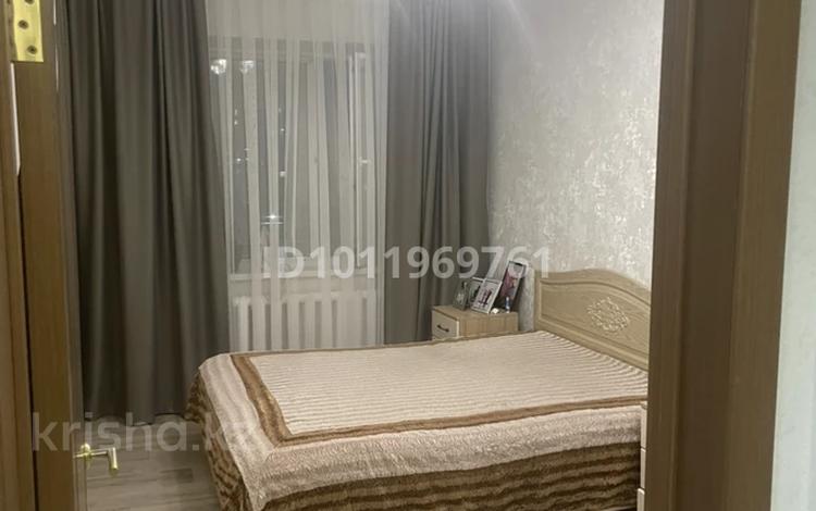 3-бөлмелі пәтер · 63.1 м² · 8/9 қабат, мкр Юго-Восток, Мкр Степной 3 8, бағасы: 31 млн ₸ в Караганде, Казыбек би р-н — фото 2