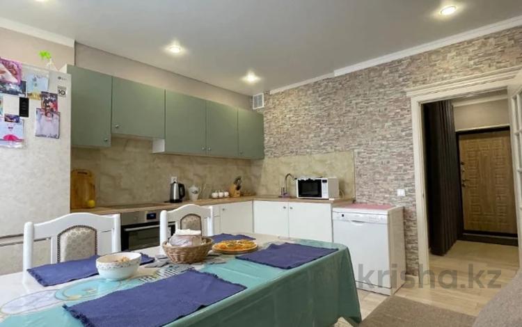 2-бөлмелі пәтер · 80 м² · 2/10 қабат, Нажимеденова 37, бағасы: 40 млн ₸ в Астане, Сарайшык р-н — фото 3