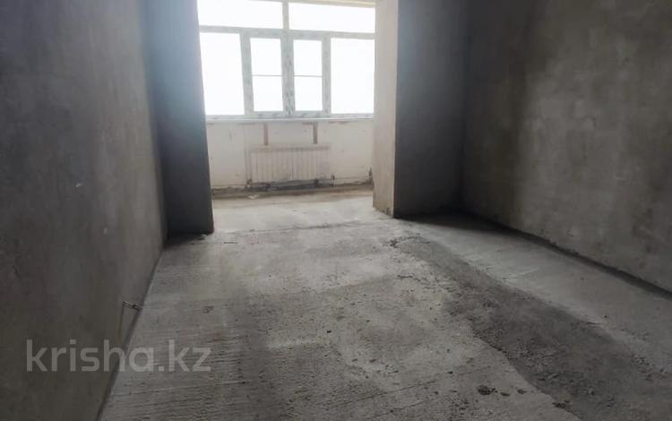 3-комнатная квартира · 107.4 м² · 7/9 этаж, мкр. Алтын орда за 36 млн ₸ в Актобе — фото 2
