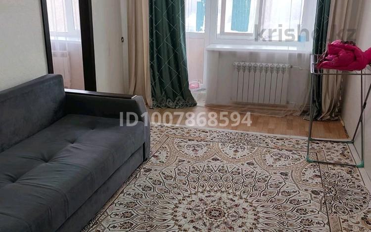 3-бөлмелі пәтер · 65 м² · 3/10 қабат, Степной 2 3, бағасы: 5 000 ₸ в Караганде, Казыбек би р-н — фото 3