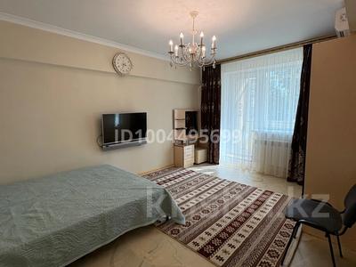 1-комнатная квартира · 35 м² · 3/4 этаж, Жибек Жолы 104 — Абылай Хана, Жибек Жолы за 330 000 ₸ в Алматы, Медеуский р-н