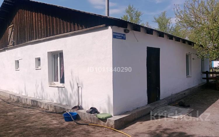 Отдельный дом · 4 комнаты · 144 м² · 10 сот., Молдагулова 17 за 9 млн ₸ в Коргалжыне — фото 2