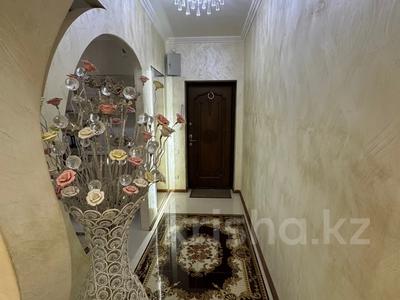 4-комнатная квартира · 150 м² · 1/5 этаж, Сарыарка 33 за 400 000 ₸ в Атырау