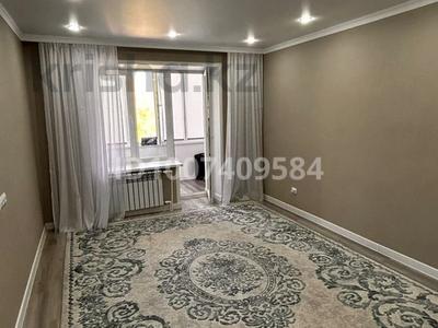 2-комнатная квартира · 100 м² · 2/5 этаж, мкр 4, Северо восток 12 — Циолковского 1к3 за 200 000 ₸ в Уральске