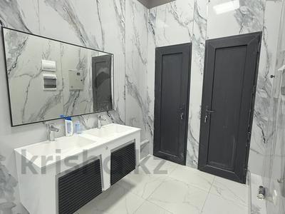 Продажа коммерческой недвижимости в Алматы: Свободное назначение, офисы, магазины и бутики, склады, общепит, салоны красоты, медцентры и аптеки, образование, развлечения · 200 м² за 165 млн 〒 Свободное назначение, офисы, магазины и бутики, склады, общепит, салоны красоты, медцентры и аптеки, образование, развлечения · 200 м² за 165 млн 〒 в Алматы, Бостандыкский р-н