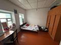 Отдельный дом · 6 комнат · 180 м² · 30 сот., Шұқырбұлақ Ахмет би 51 за 15 млн ₸ в Тюлькубасе — фото 2