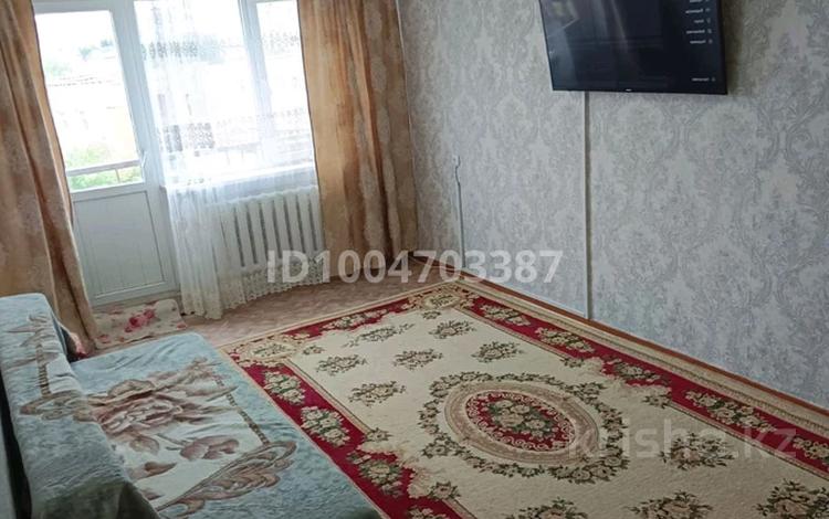 2-комнатная квартира · 44 м² · 5/5 этаж, Мкр 9 11 — За магазином Весна за 6.2 млн ₸ в Степногорске — фото 2
