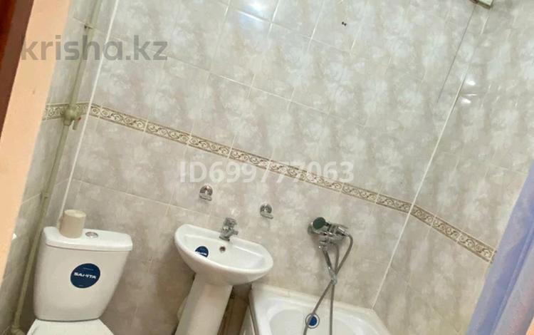 1-бөлмелі пәтер · 30 м² · 2/5 қабат, Маметова 2, бағасы: 150 000 ₸ в Атырау, мкр Жилгородок — фото 2